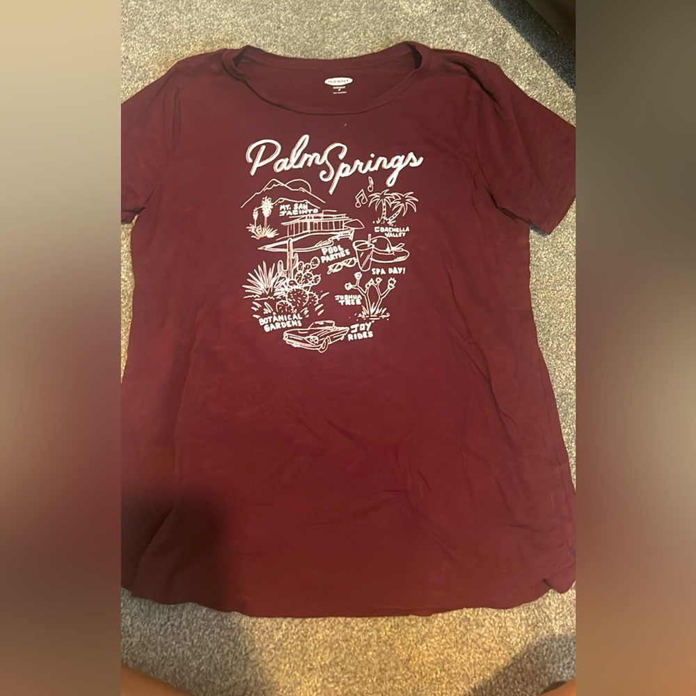 Old Navy Maroon Tee